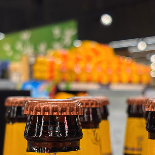 Na benzine gaan Nederlanders ook voor kratje pils vaker de grens over