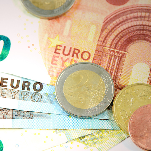 Afbeelding van ABN AMRO: "Huishoudens houden meer geld over na betalen vaste lasten"