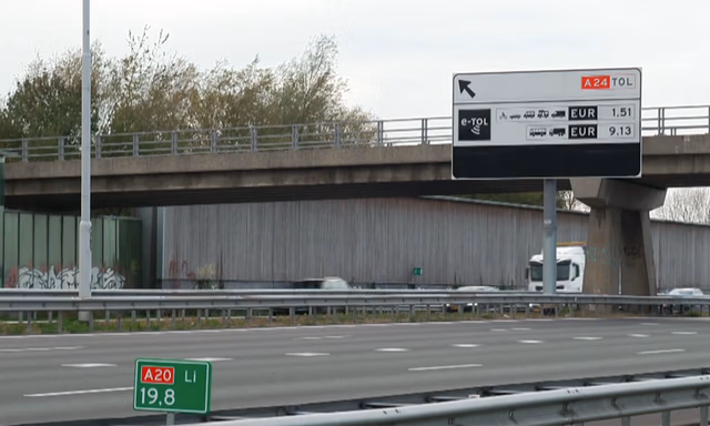 Afbeelding van Harde kritiek Ombudsman op e-TOL A24: ‘Digitale tol sluit burgers uit en jaagt ze op kosten’