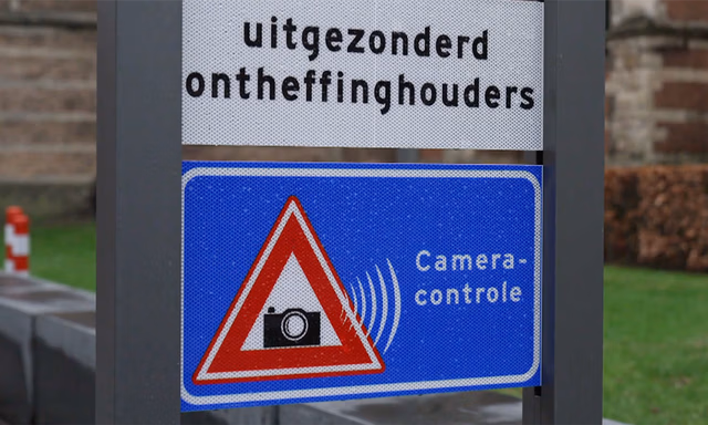 Afbeelding van Half miljoen onterechte parkeerboetes door scanauto’s: minister wijst naar gemeenten
