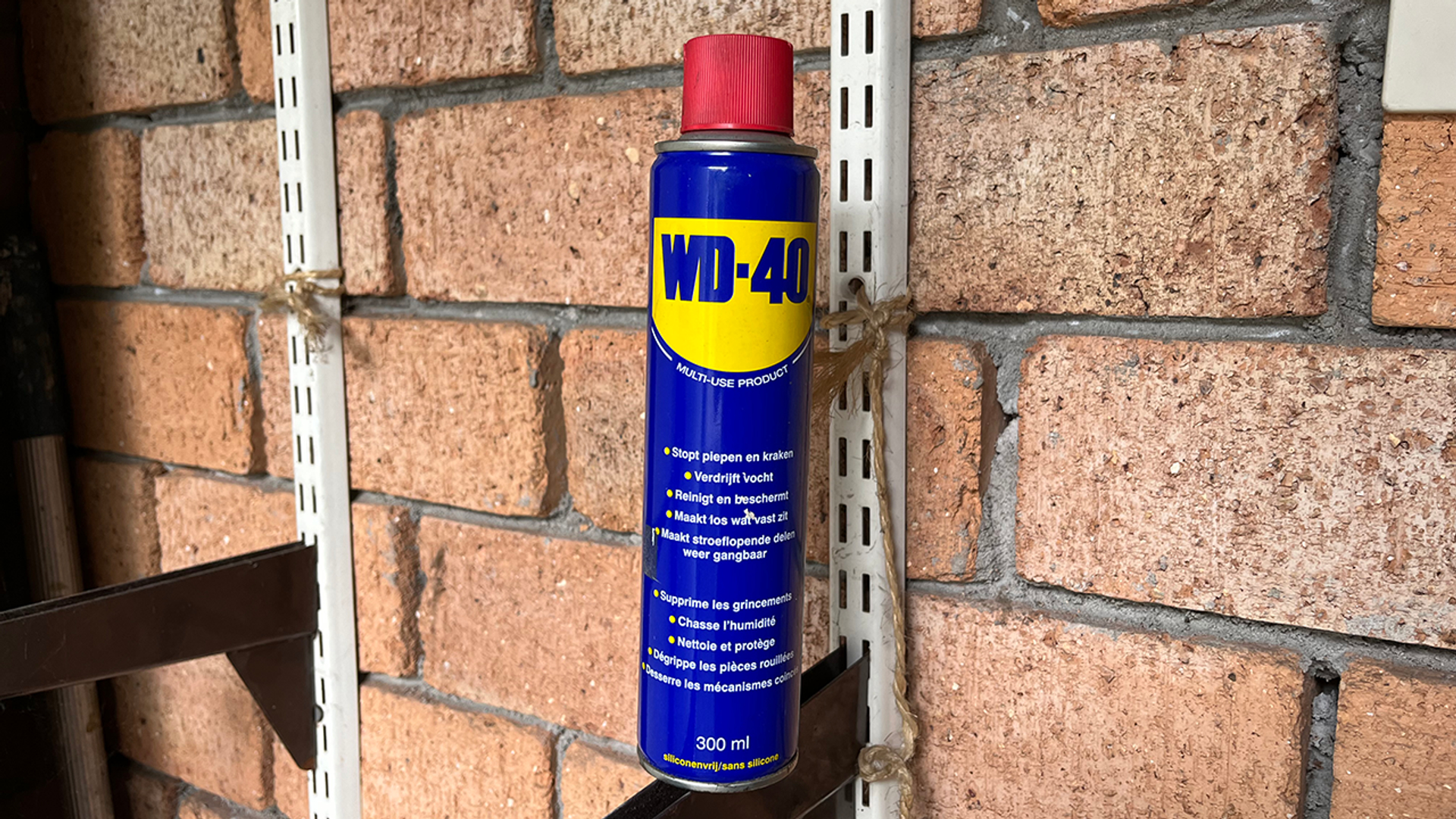 wd40_spray_1280px