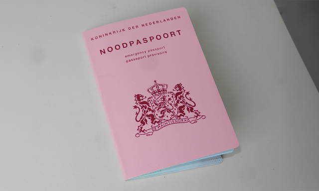 Afbeelding van Paspoort kwijt of (bijna) verlopen? Zo vraag je een noodpaspoort aan
