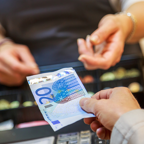 Contant geld accepteren wordt verplicht: welke uitzonderingen zijn van toepassing?