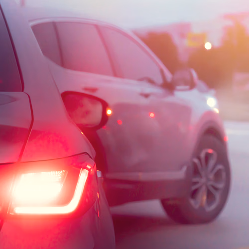 Zaterdag in Kassa: gevaarlijke situaties op de weg door phantom braking