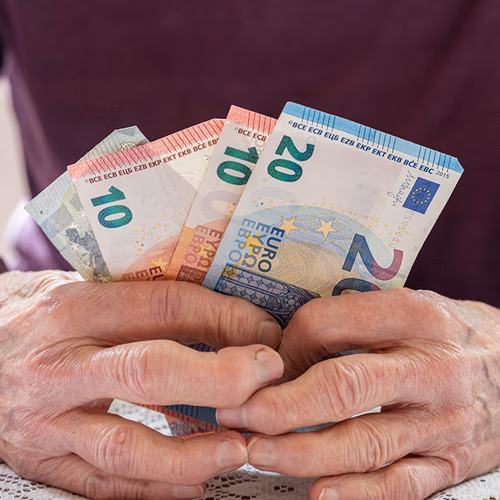 Afbeelding van Pensioencompensatie faalt bij baanwissel: geen eenvoudige oplossing voor gedupeerden