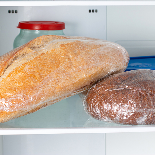 Bewaar je brood in de koelkast of niet? Zó blijft je brood het langst vers