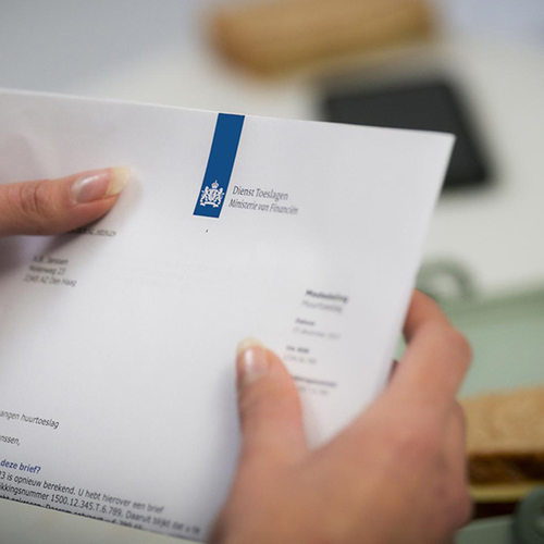 Steeds meer mensen in financiële problemen door terugbetalen van toeslagen