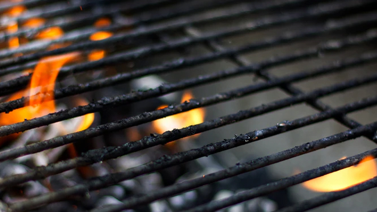 voorkant beeld Elastisch Met deze vlammende tips maak jij de beste BBQ-keuzes! - Kassa - BNNVARA