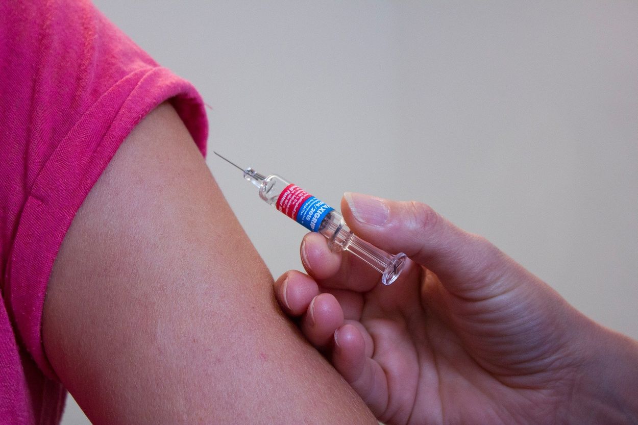 Afbeelding van 550.000 mensen worden later gevaccineerd door vertraging coronavaccin