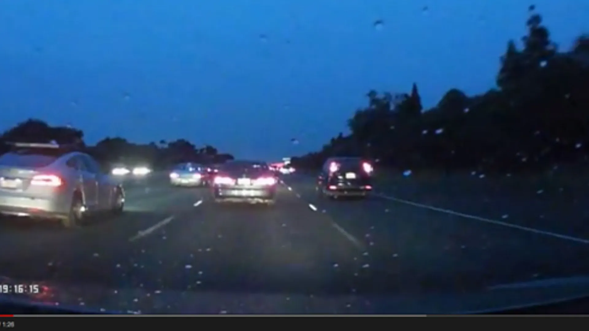 600x275_teslamodelsprototype.jpg