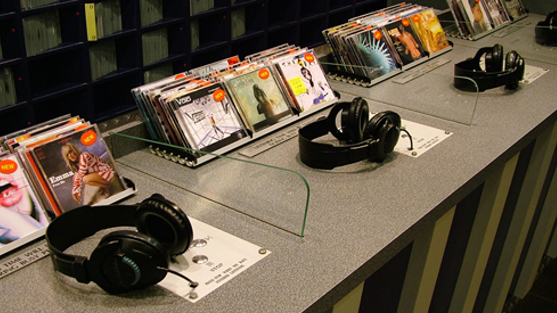 600x275_muziekwinkel.jpg