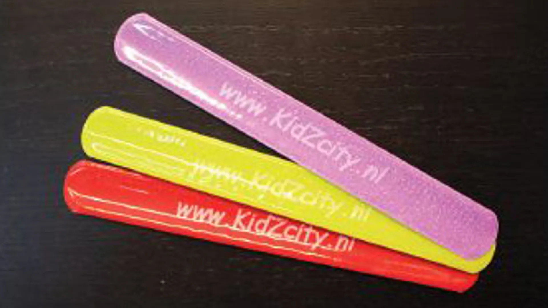 recall_kidzcity_rolarmbandje.jpg