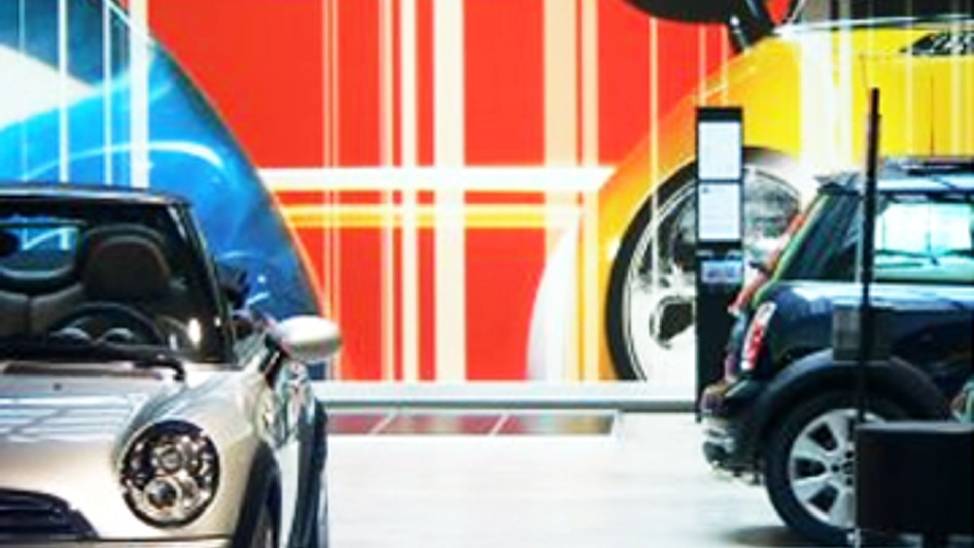 autos-dealer-garage_04.jpg