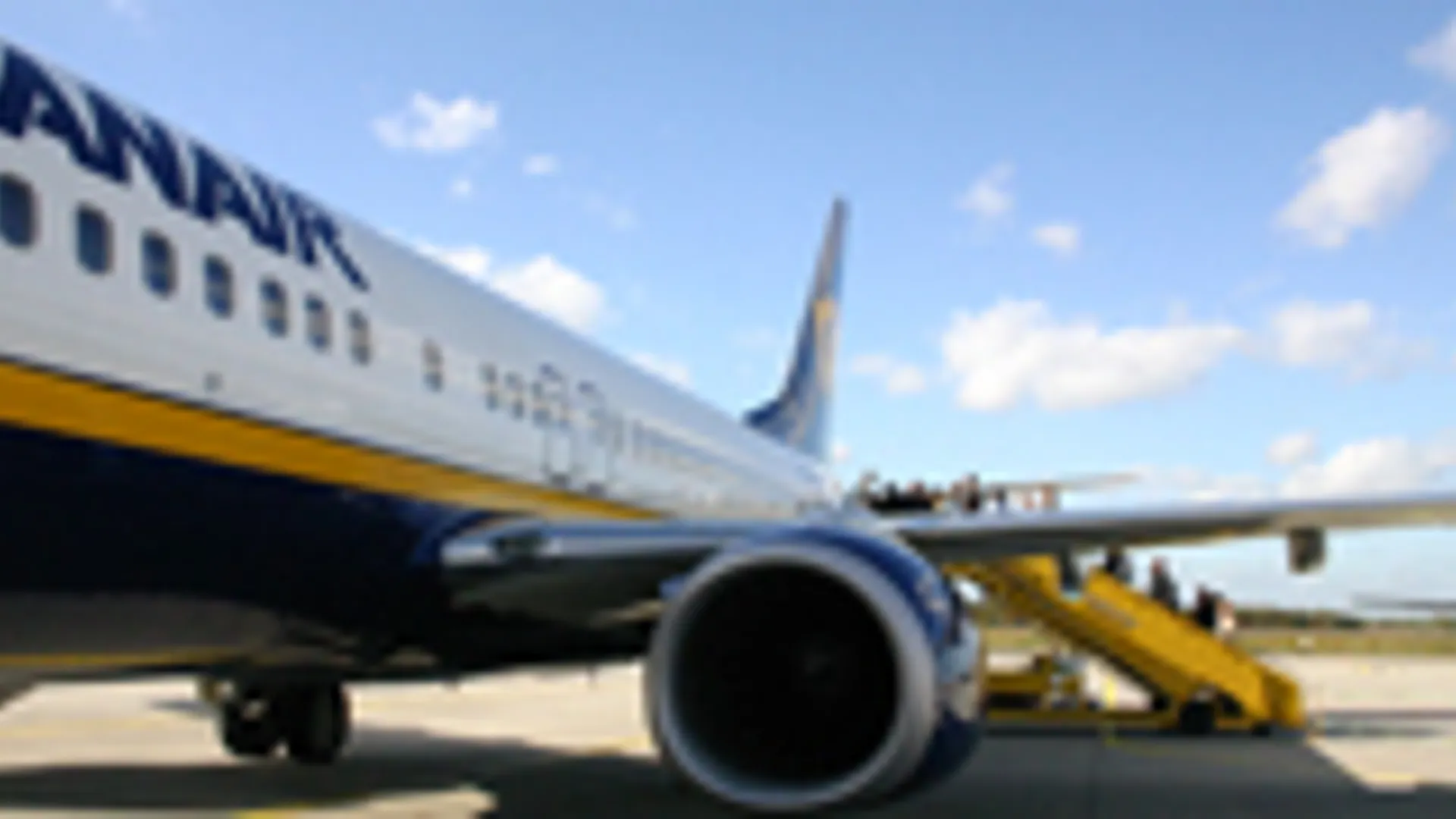 195x90_ryanair.jpg