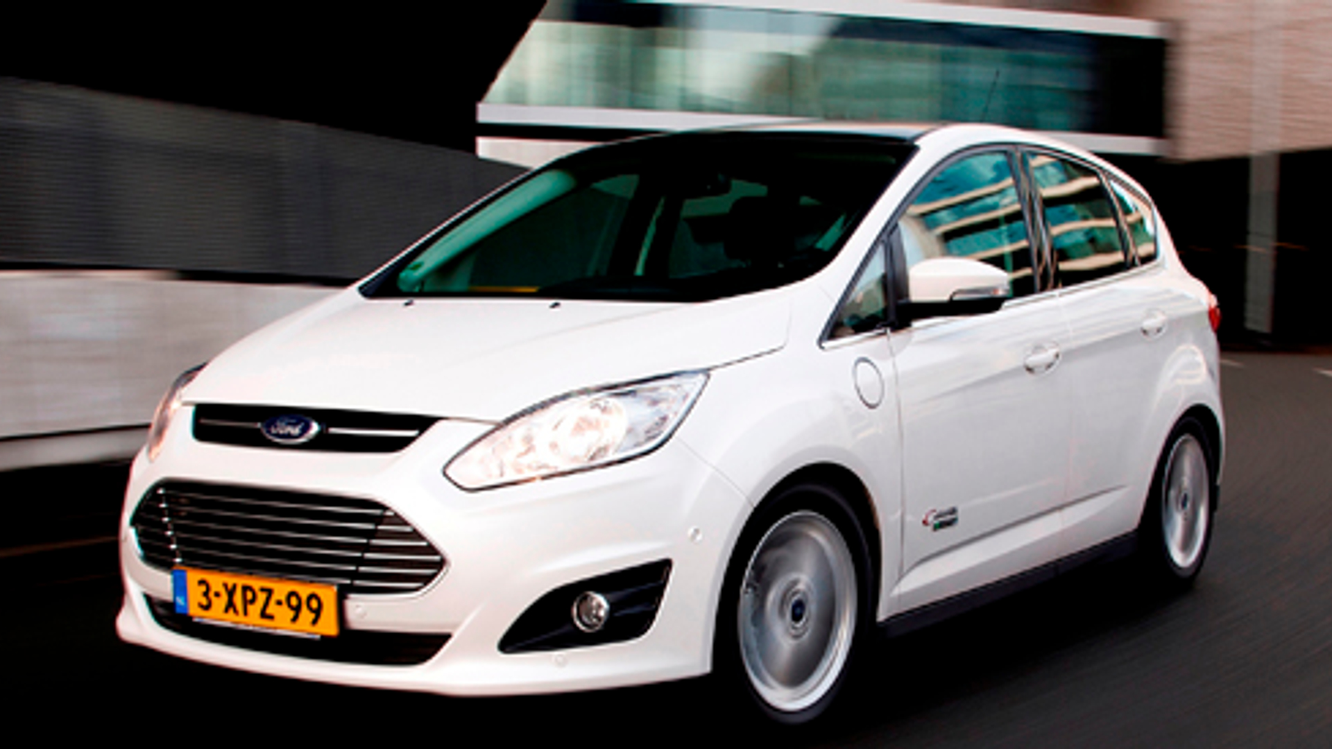 600x275_fordcmaxpih.jpg