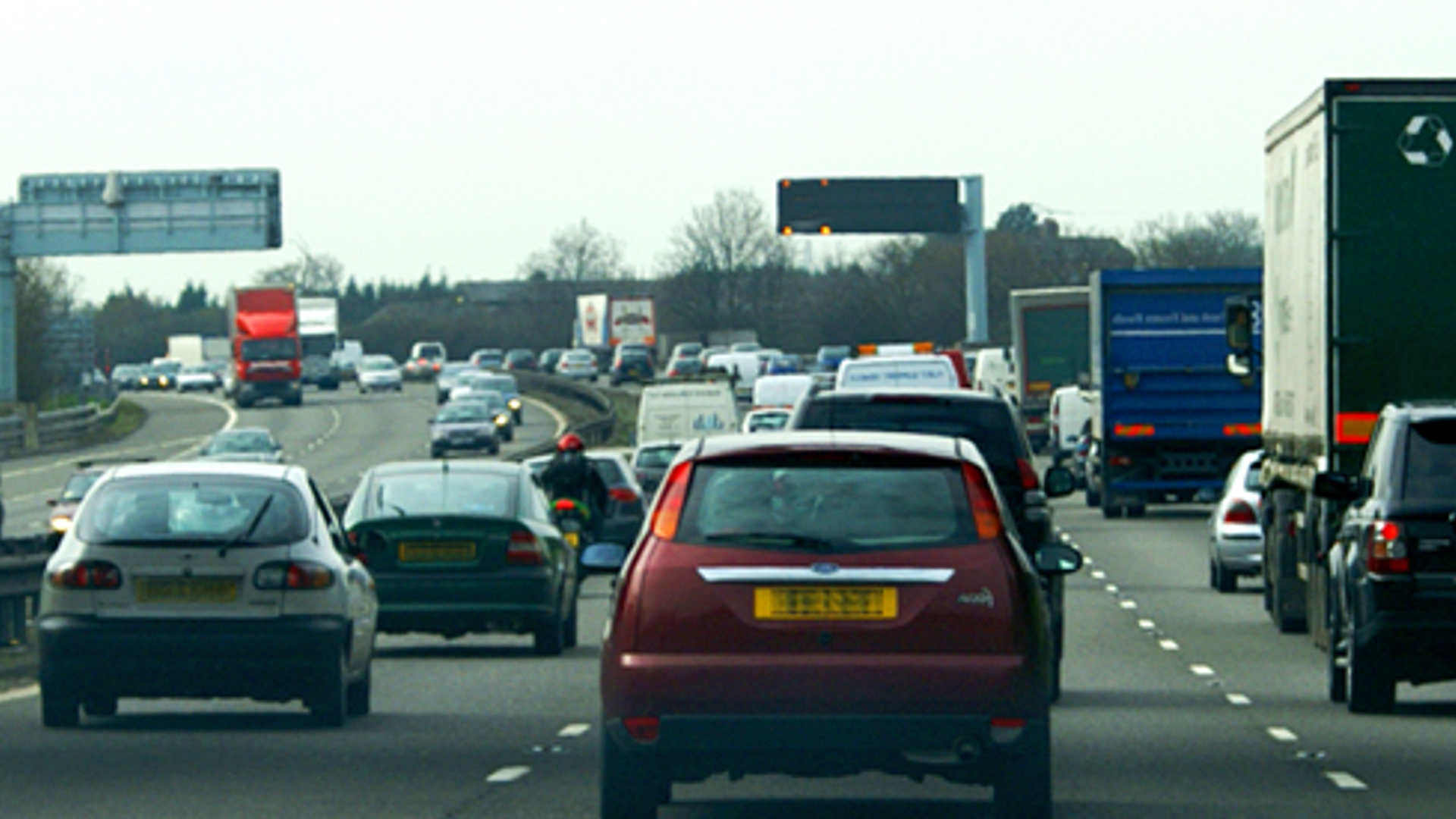 autos-verkeer-file-snelweg_600x275