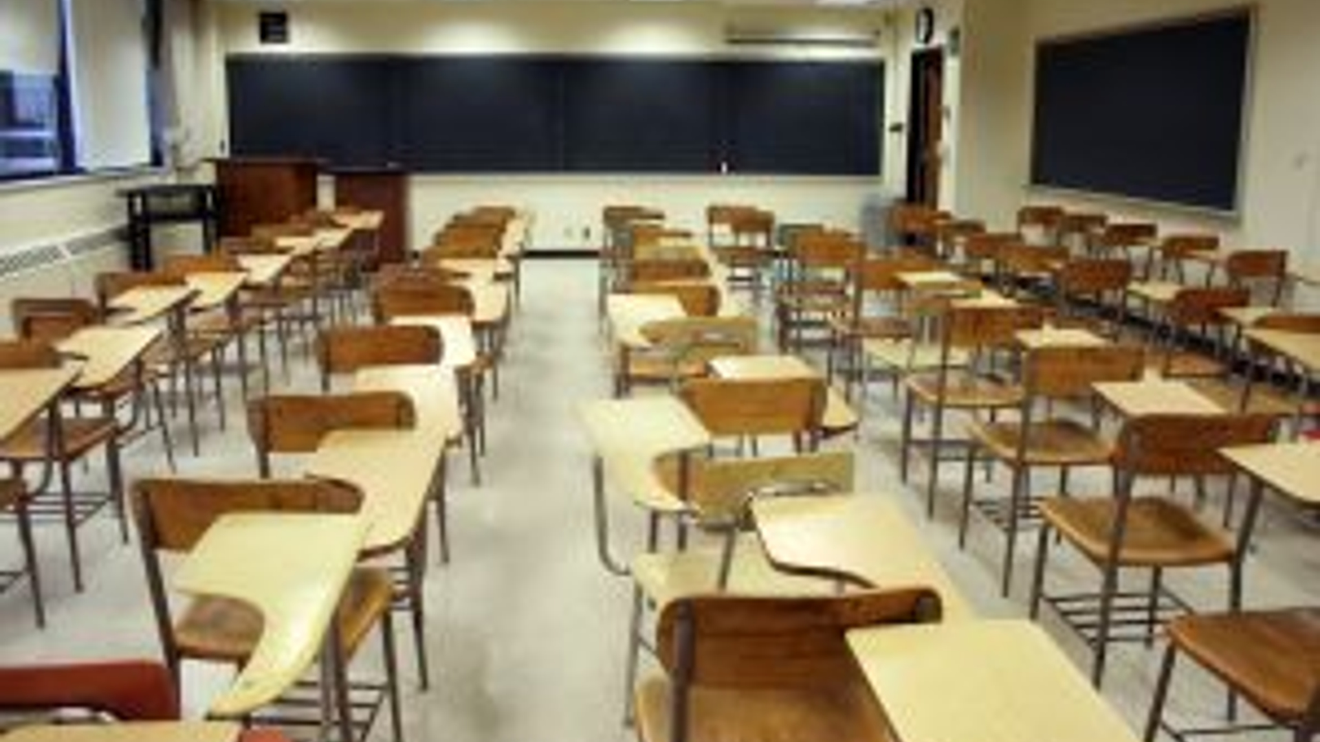 1193228_doodled_desks_2.jpg