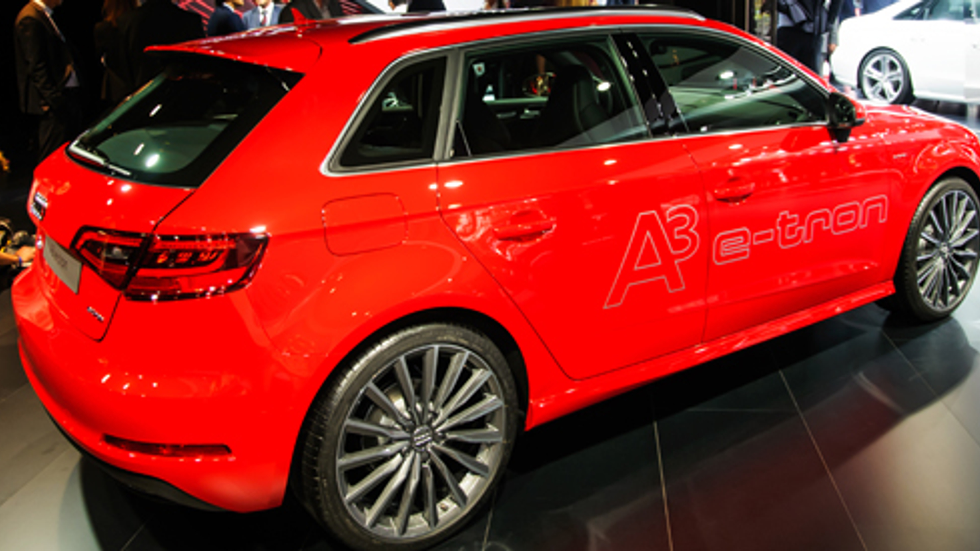 600x275_audia3etron.jpg