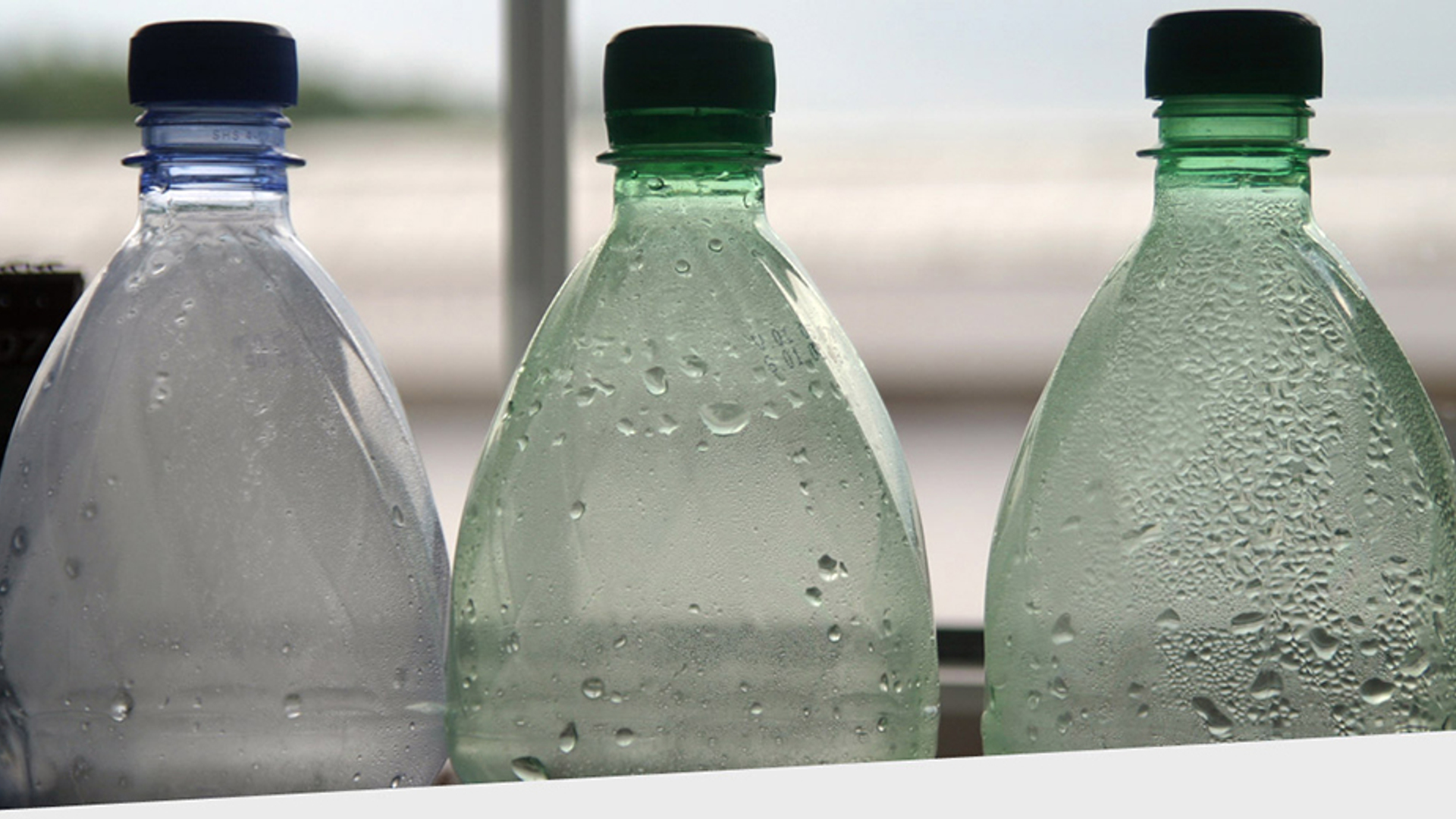 plasticflessen 930x520