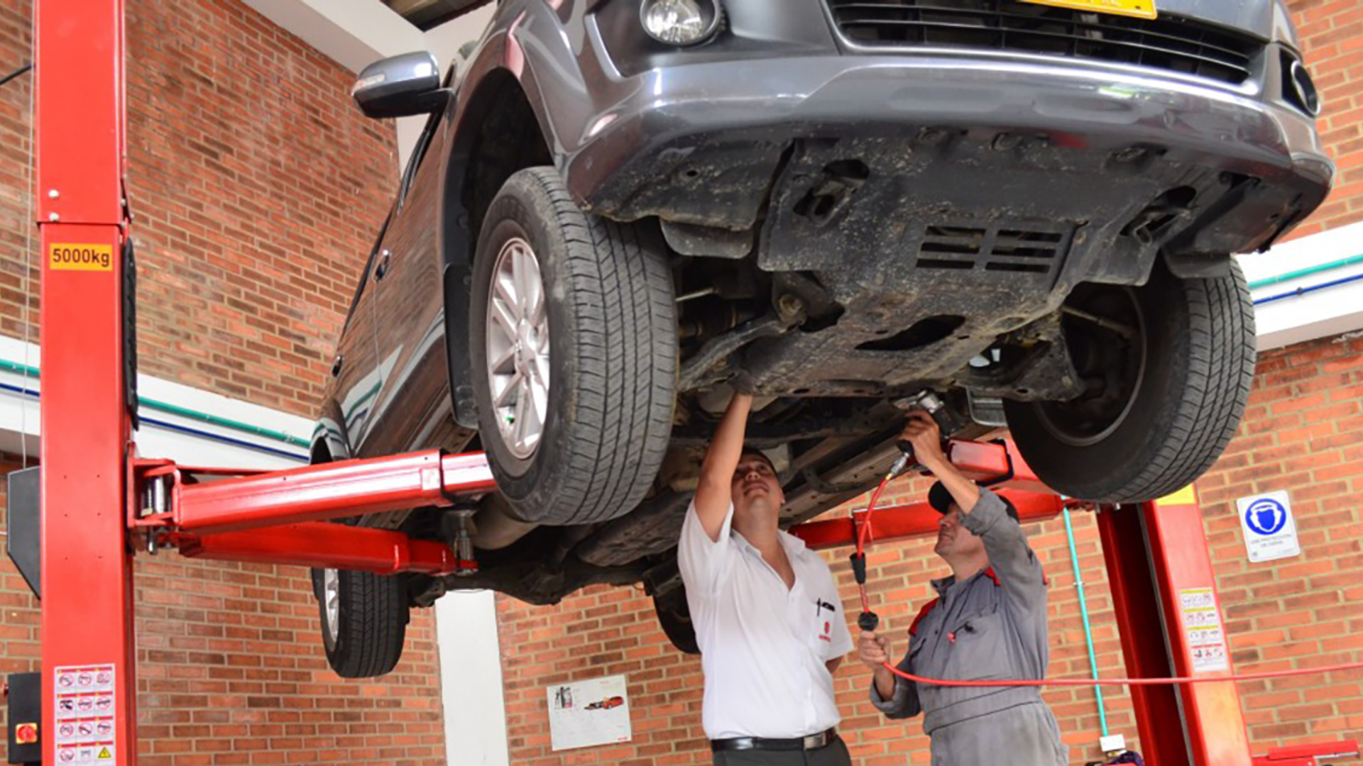 garage reparatie brug 1127