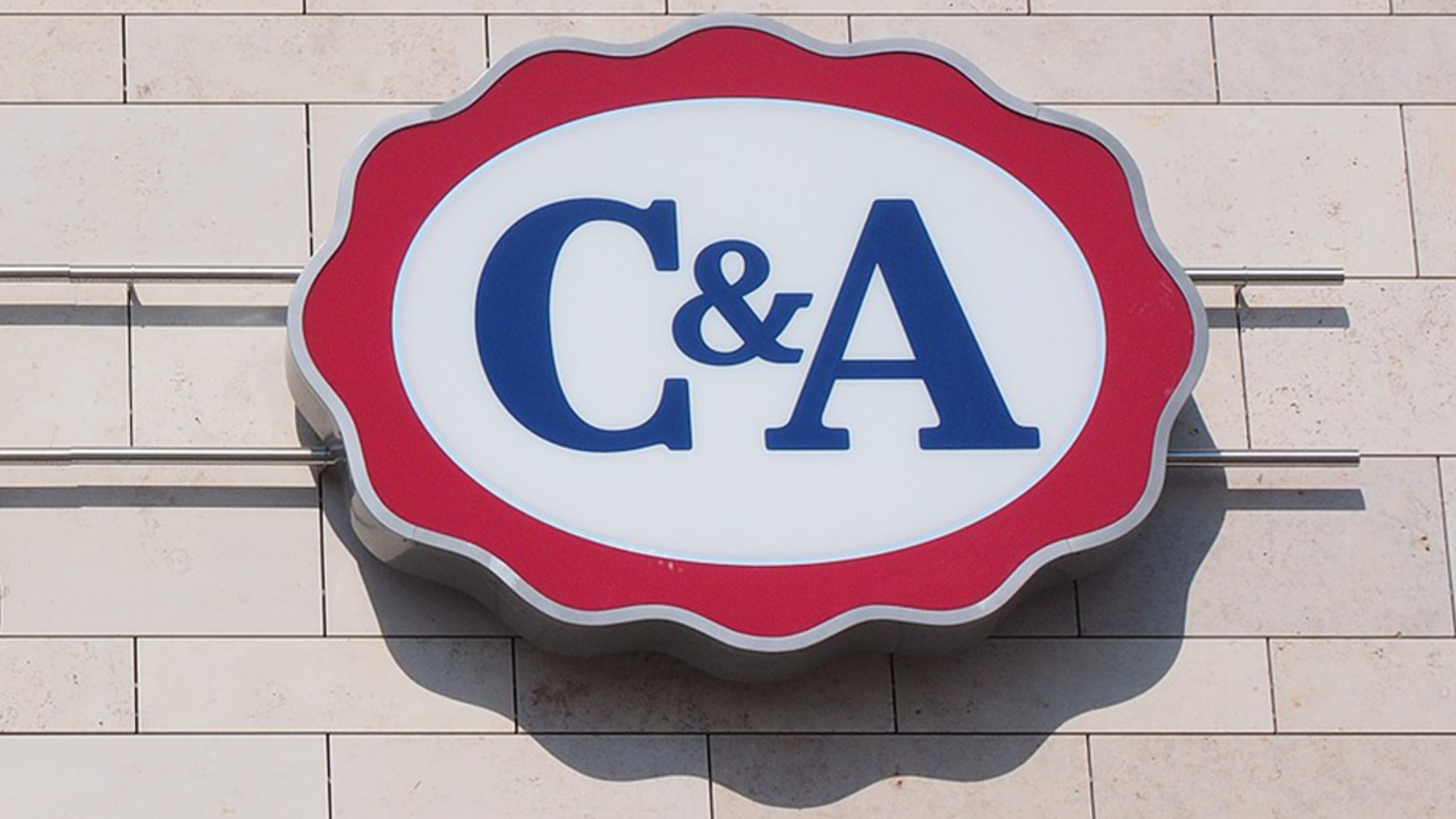 c&a logo op pand 930x520