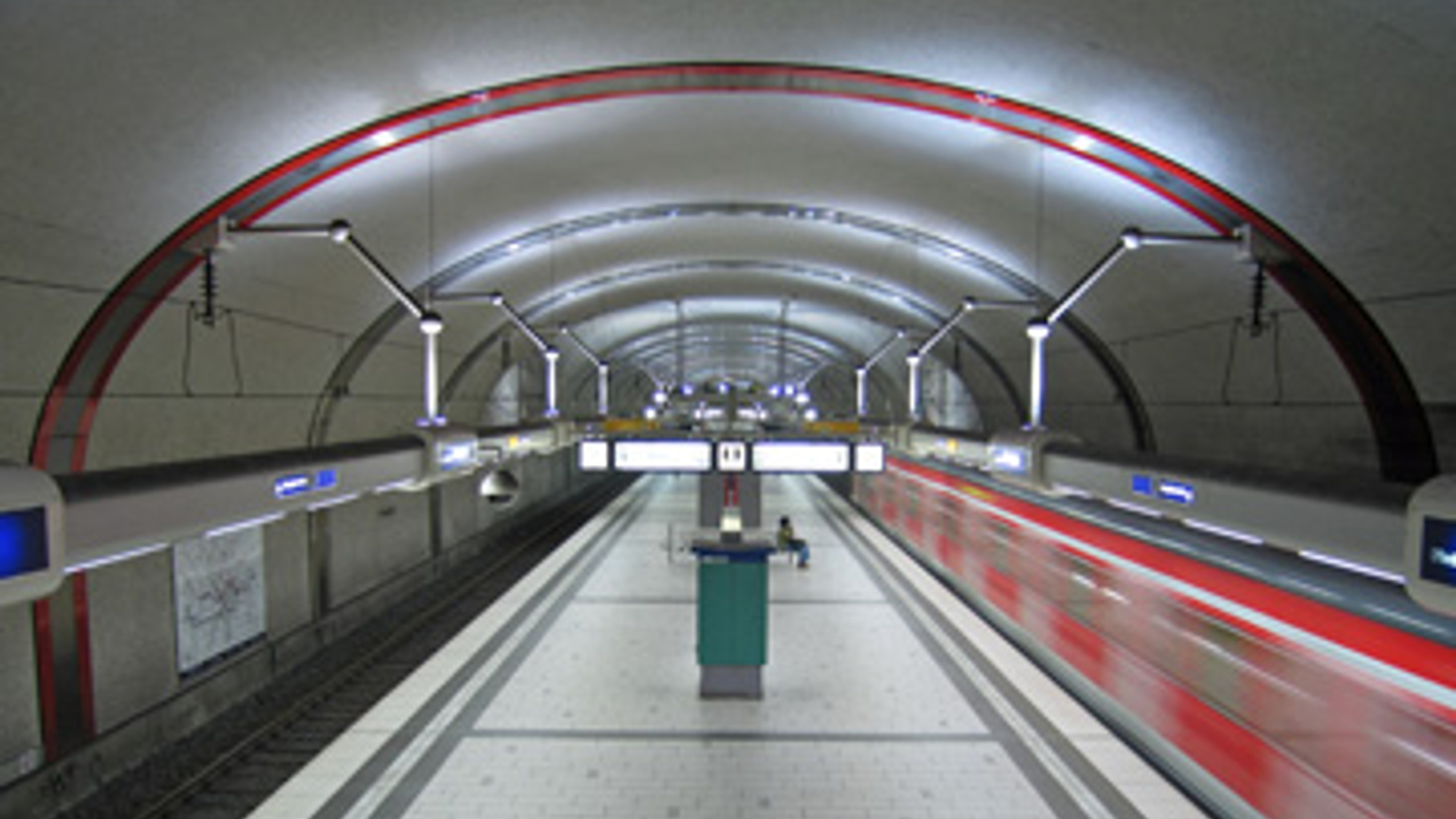 metrostation.jpg