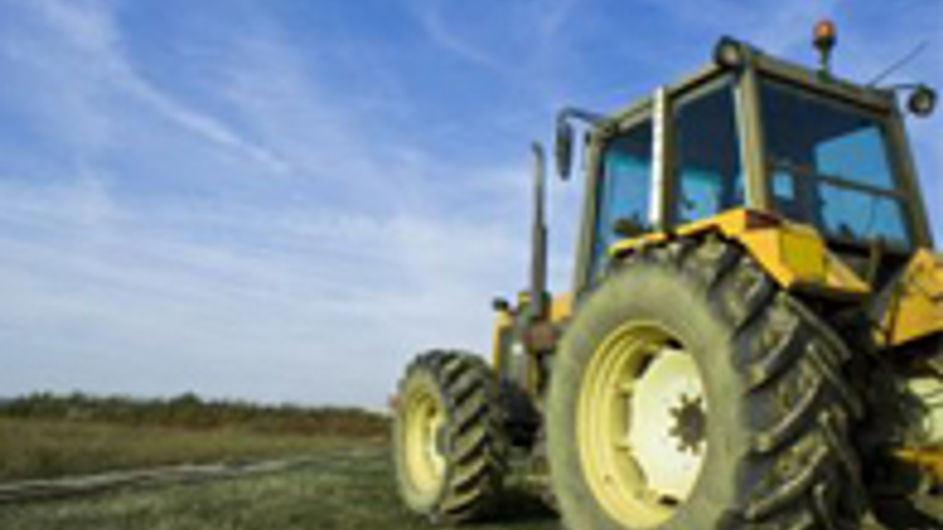 1235208_tractor_2.jpg