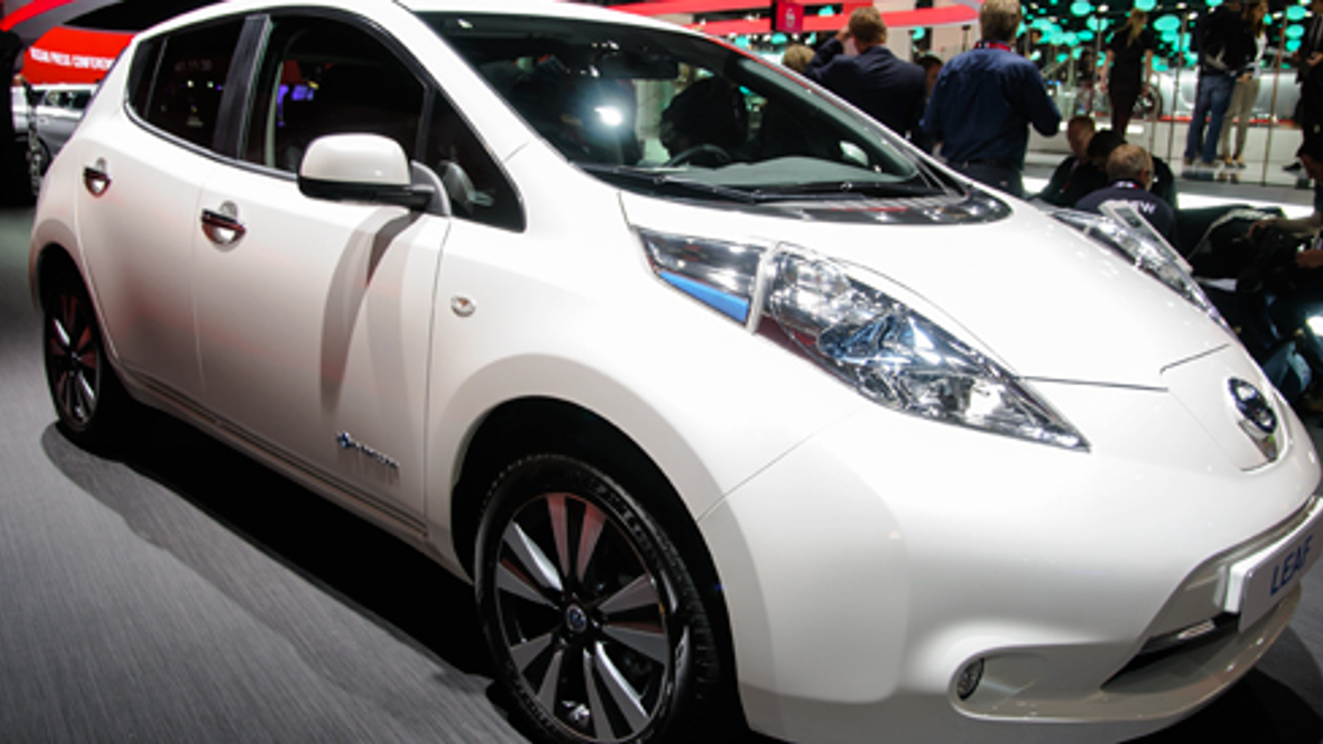 600x275_nissanleaf_03.jpg