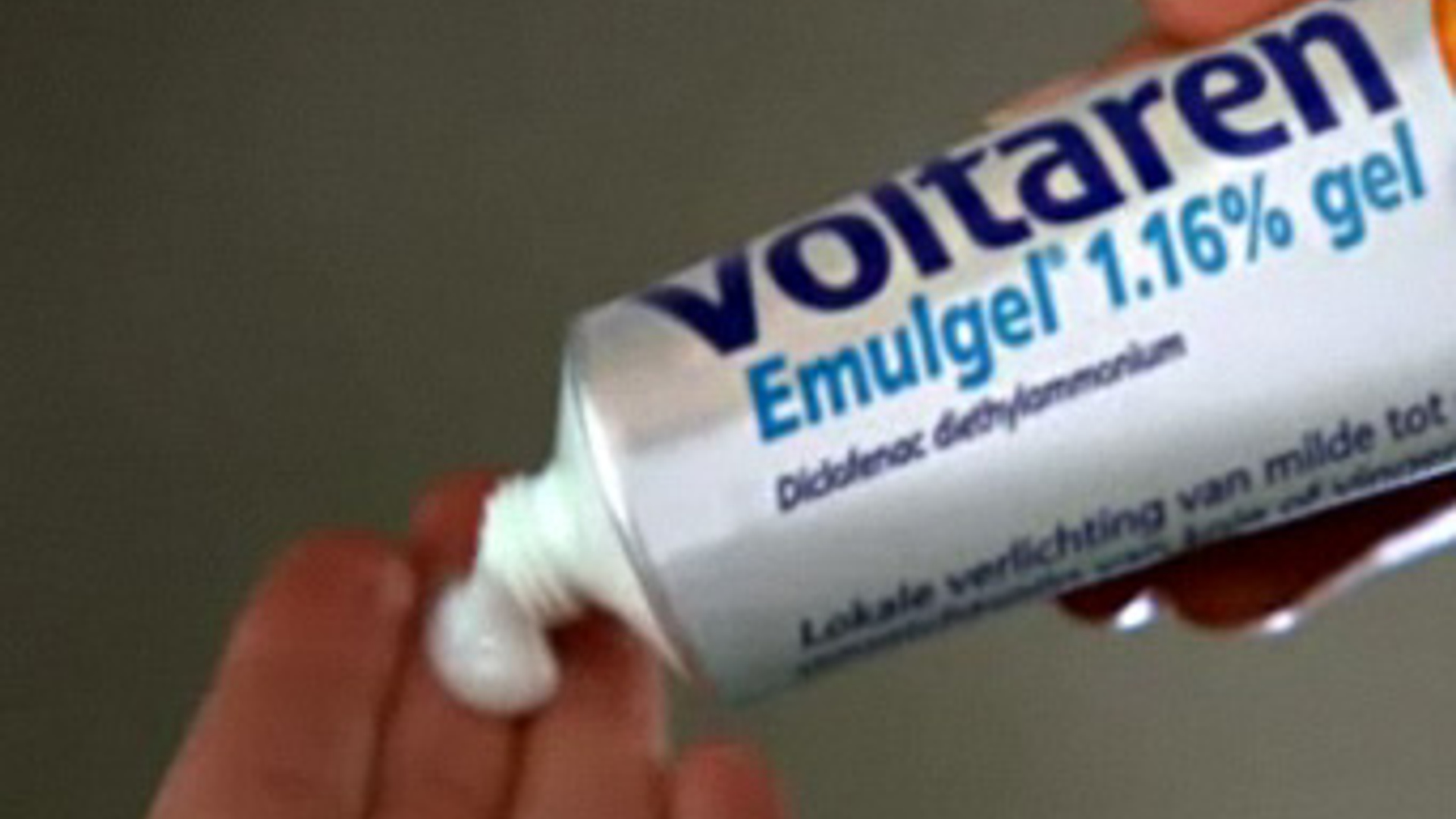 voltarenemulgel195117.jpg