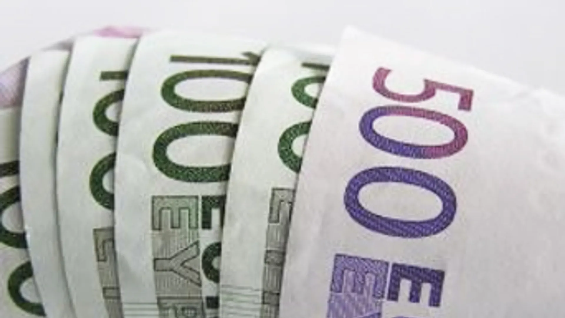 geld-euros-biljetten_01.jpg
