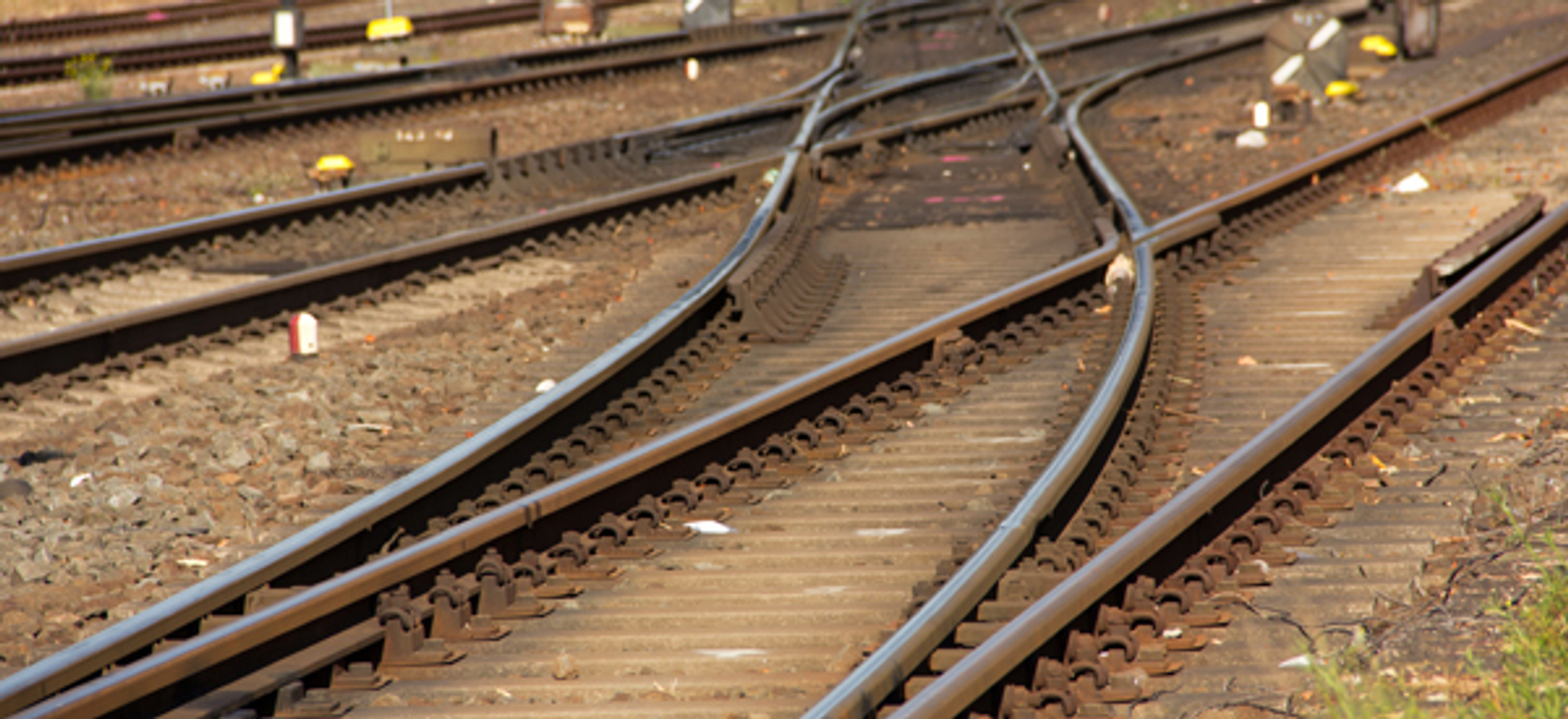 Afbeelding van ProRail gaat snijden in organisatie