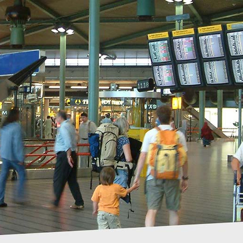 Schiphol neemt maatregelen voor meivakantie