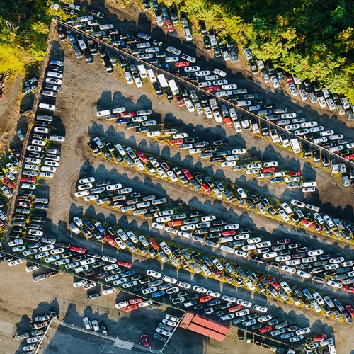 Grote gemeenten ervaren parkeerdruk: meer auto’s, minder parkeerplekken
