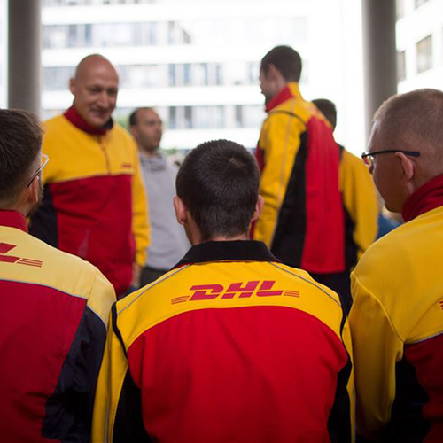 Pakketbezorgers DHL Express dreigen met acties