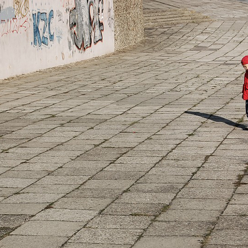 'Kinderen leren meer van sociale leerkracht'