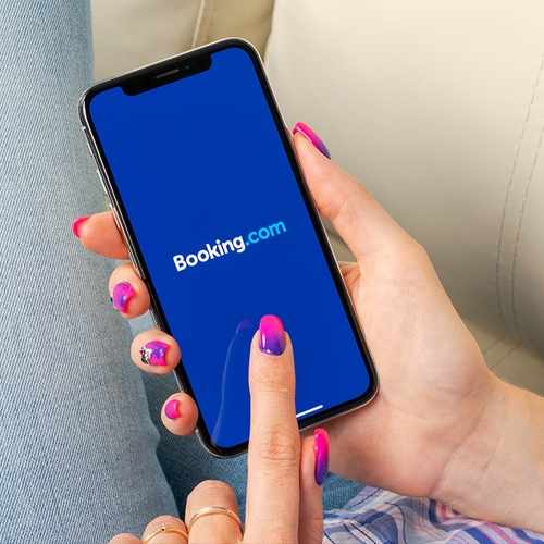 Consumentenbond: Booking.com misleidt klanten nog steeds
