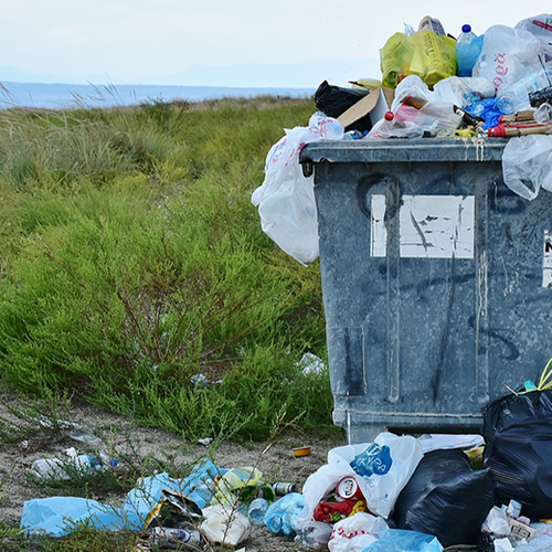 'Verbod op wegwerpplastic stap dichterbij'