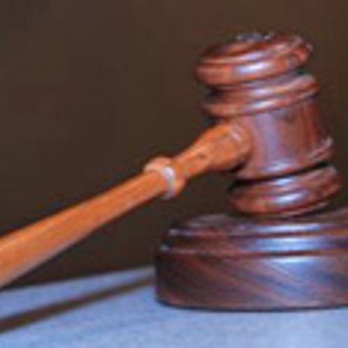 Rechters: zie af van verhoging griffierechten