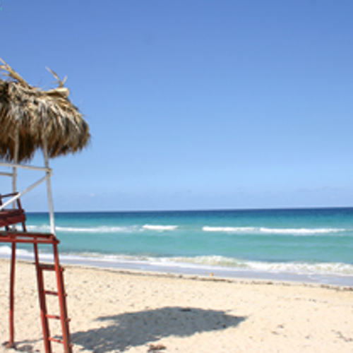 Extra lifeguards door drukte aan het water