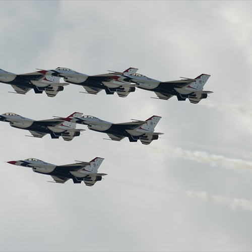 Luchtruim soms dicht om tekort verkeersleiders