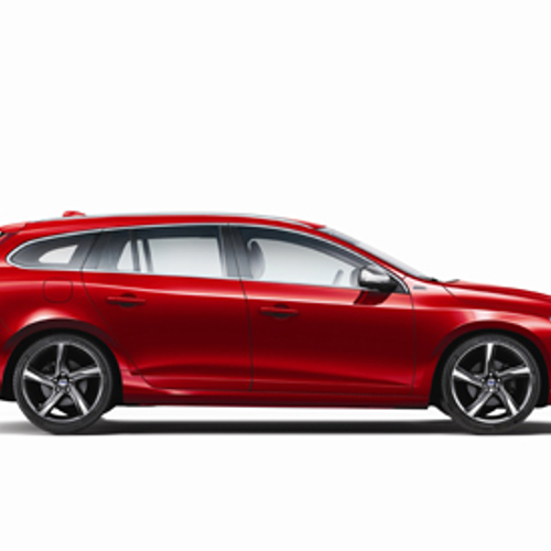 Volvo introduceert V60 Plug-in Hybrid Momentum en R-Design