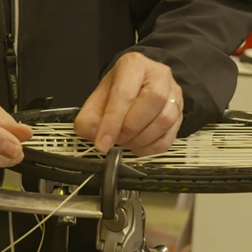 Racketbespanner Edwin Gruijs bedient de wereldtop