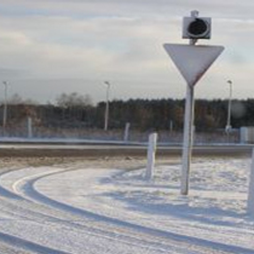 Gladheid zorgt voor problemen op de weg