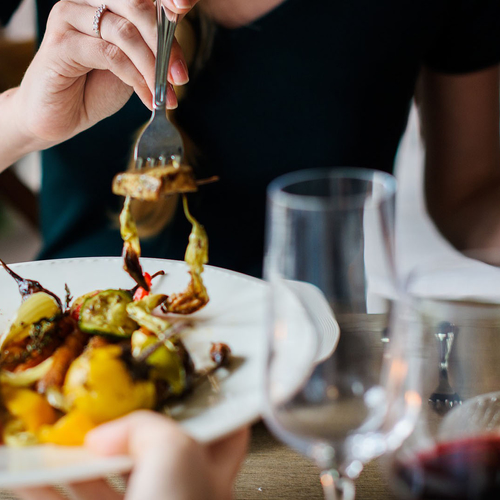 'Uit eten gaan en bezorgmaaltijd populairder'