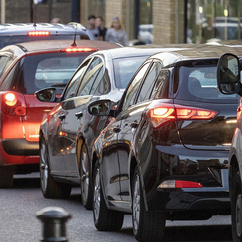 Tot maandag verkeershinder door plaatsen borden snelheidsverlaging