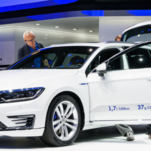 Parijs 2014: Volkswagen Passat GTE