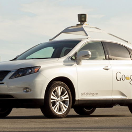 Te trage Google-auto van de weg gehaald