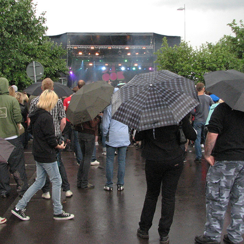 'Nederlanders op de vlucht voor de regen'