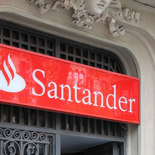 Santander gaf klanten te makkelijk lening, krijgt miljoenenboete