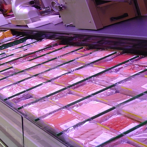 Wakker Dier: Recordaantal vleesstunts supermarkten